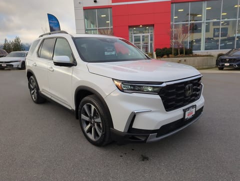 1 image of 2024 Honda Pilot Touring
