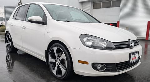 1 image of 2013 Volkswagen Golf Wolfsburg Edition