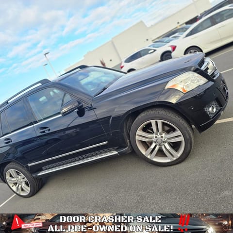 1 image of 2010 Mercedes-Benz GLK-Class GLK 350