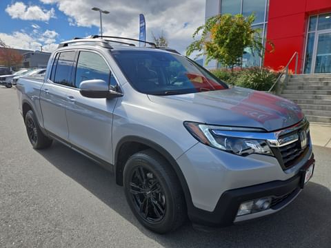 1 image of 2017 Honda Ridgeline Touring