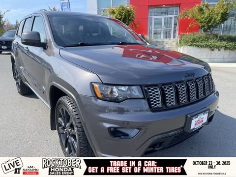 1 image of 2019 Jeep Grand Cherokee Altitude