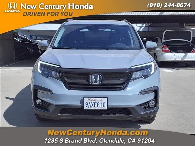 Used 2022 Honda Pilot SE with VIN 5FNYF5H26NB021349 for sale in Glendale, CA