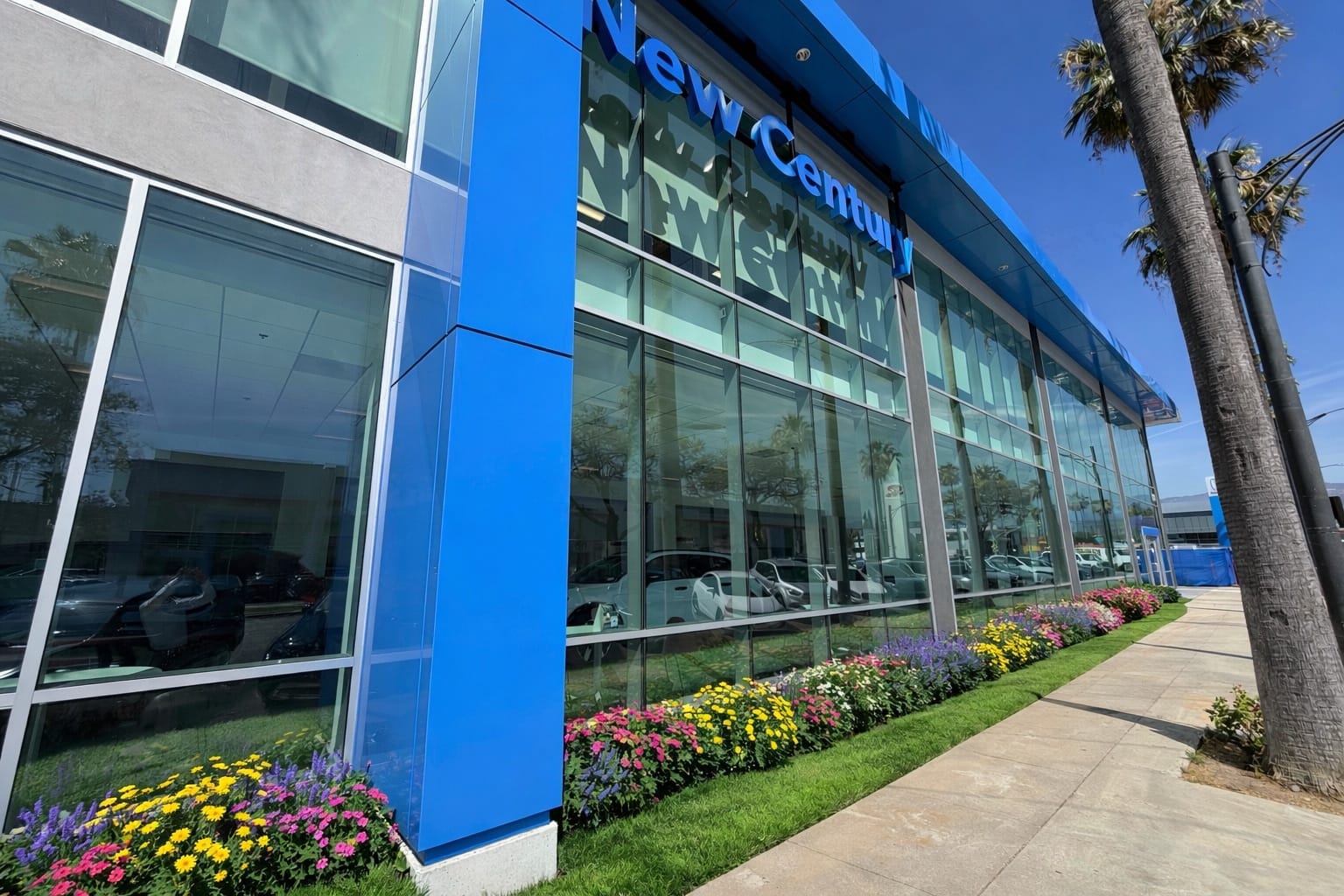 New Century Honda Tile