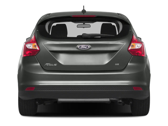 5 thumbnail image of  2014 Ford Focus SE