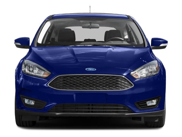 4 thumbnail image of  2016 Ford Focus SE