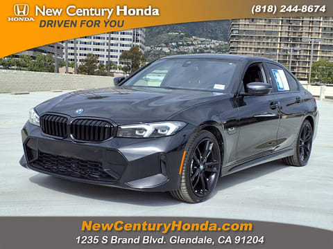 1 image of 2023 BMW 3 Series 330e