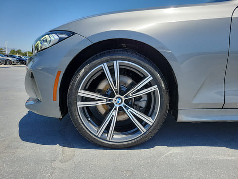 2023 BMW 330i 330i