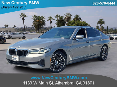 1 image of 2023 BMW 530e 530e