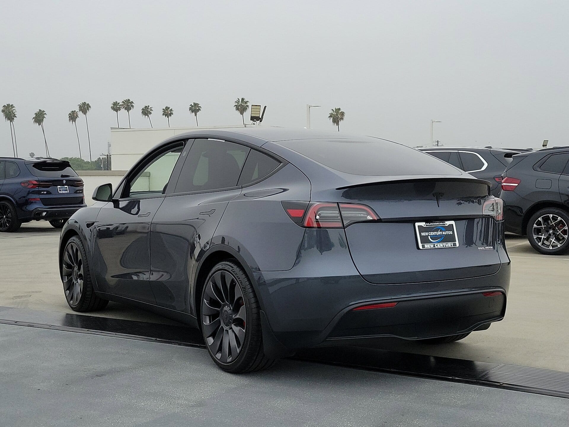 Used 2023 Tesla Model Y Performance with VIN 7SAYGDEF7PF925862 for sale in Glendale, CA