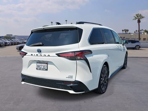 2024 Toyota Sienna XSE 7-Passenger