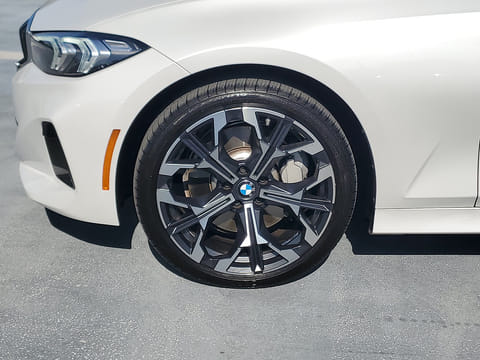 2025 BMW 330i 330i