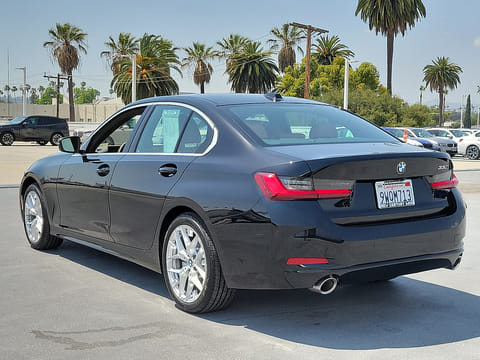2025 BMW 330i 330i