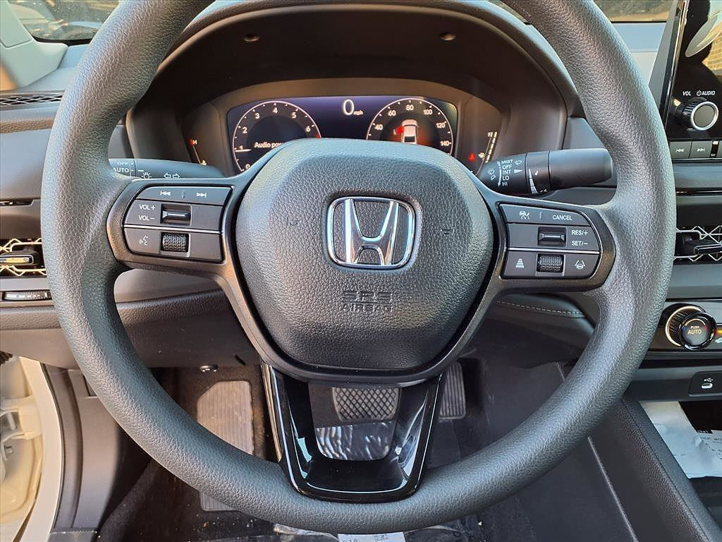 2025 Honda Accord LX - Photo 10