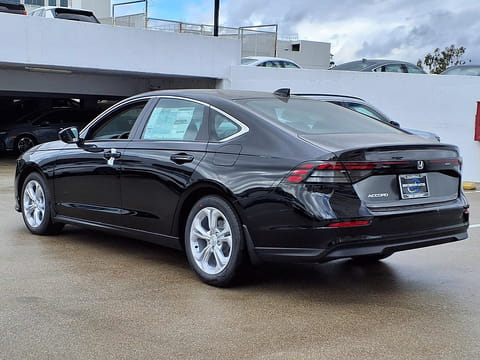2025 Honda Accord Sedan LX