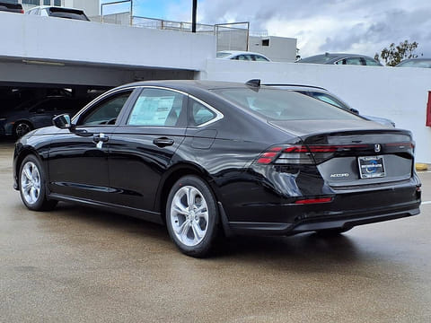2025 Honda Accord Sedan LX