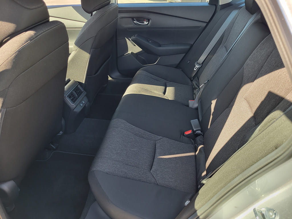 2025 Honda Accord LX - Photo 13