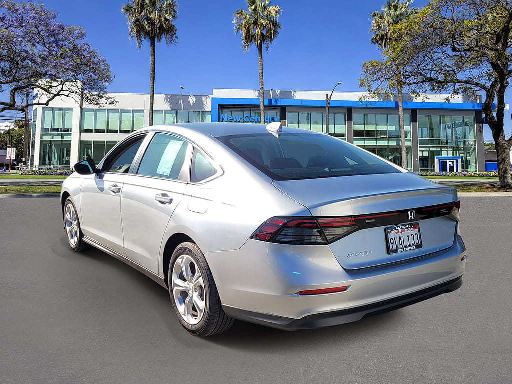 2025 Honda Accord LX - Photo 3