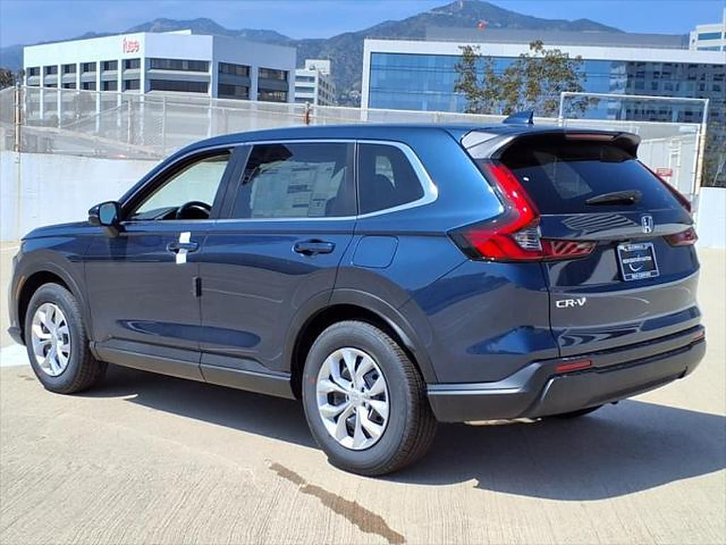 2025 Honda CR-V LX - Photo 5