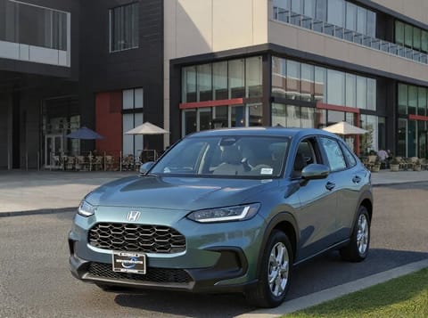 1 image of 2025 Honda HR-V LX