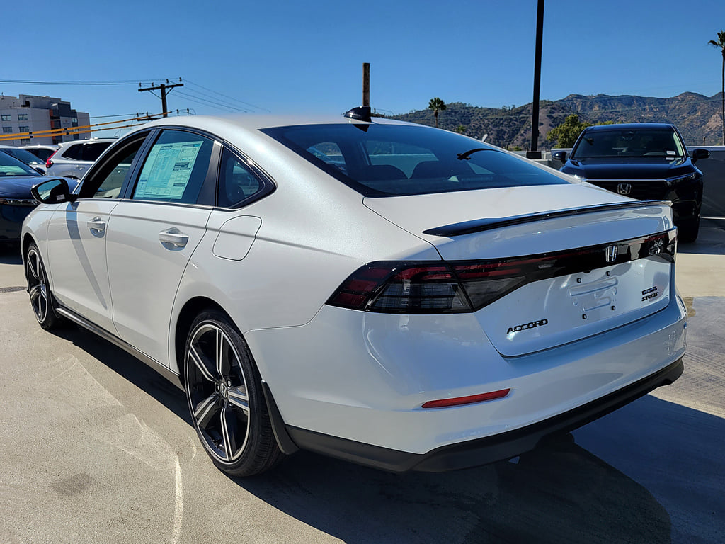 2026 Honda Accord photo 3