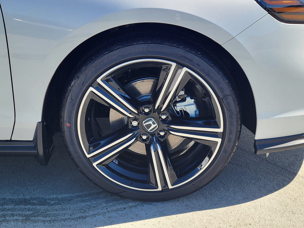 2026 Honda Accord photo 5