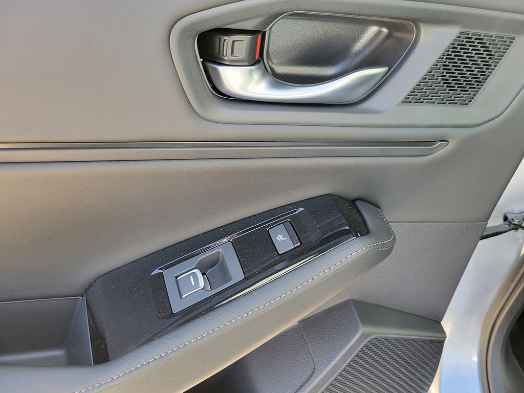 2026 Honda Accord Hybrid Touring - Photo 16