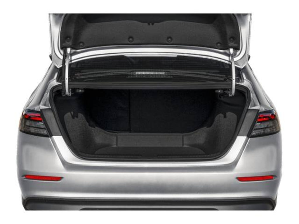 13 thumbnail image of  2026 Honda Accord Sedan SE