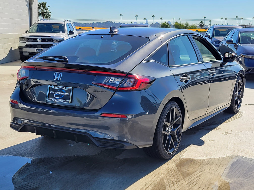 2026 Honda Civic Hatchback photo 4