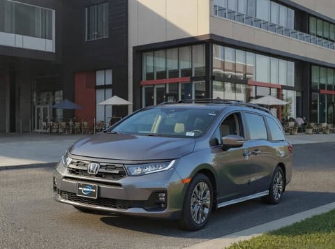 1 image of 2026 Honda Odyssey Touring