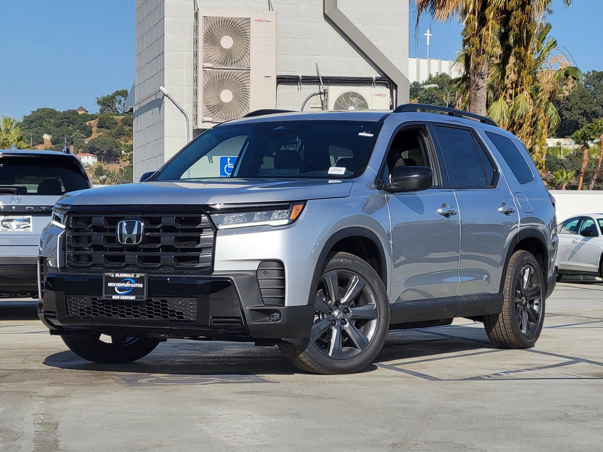 2026 Honda Pilot Sport 2WD's photo