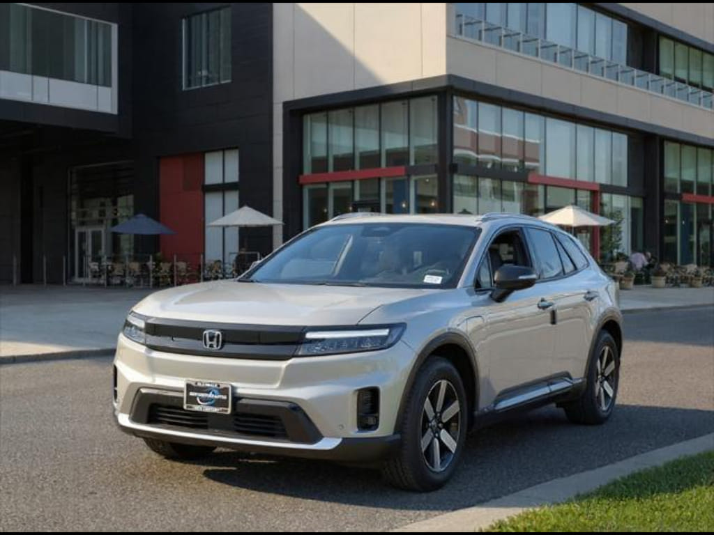 2026 Honda Prologue Touring AWD's photo