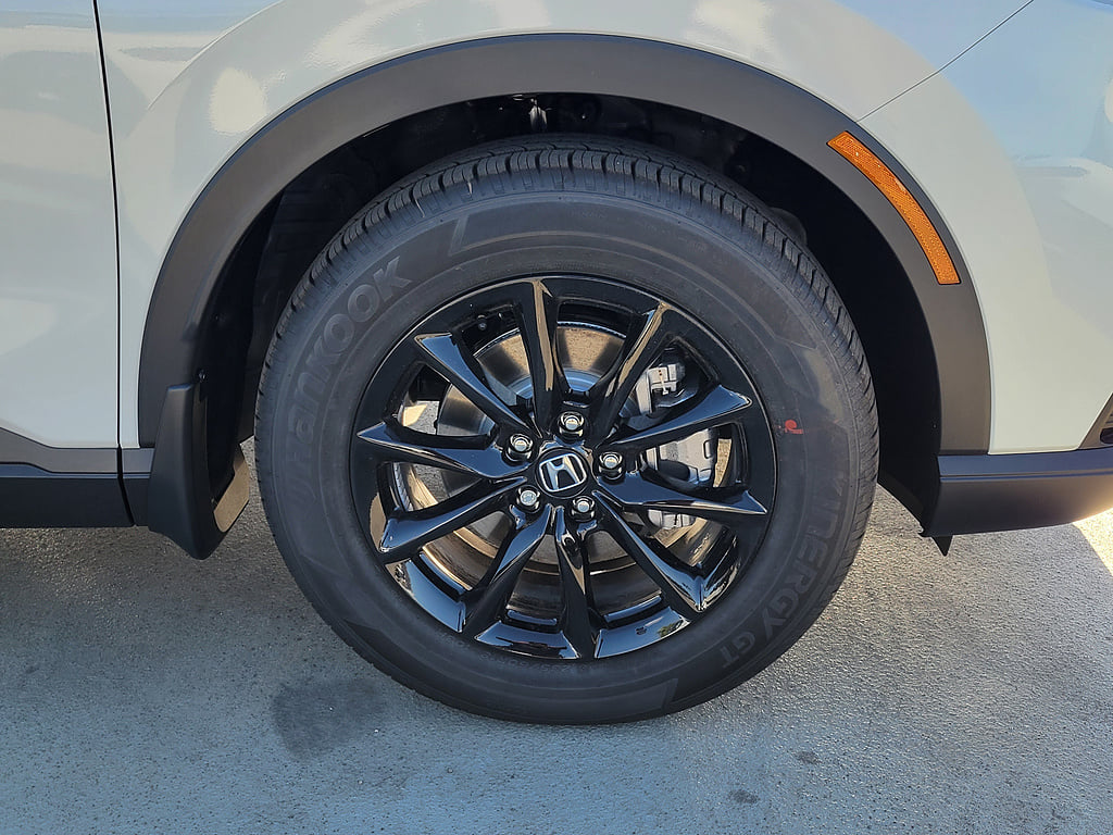 2027 Honda CR-V photo 5