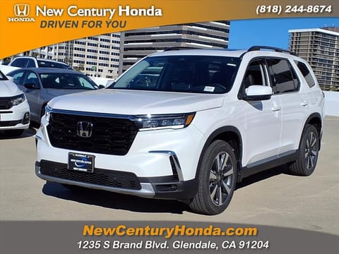 1 image of 2025 Honda Pilot Touring