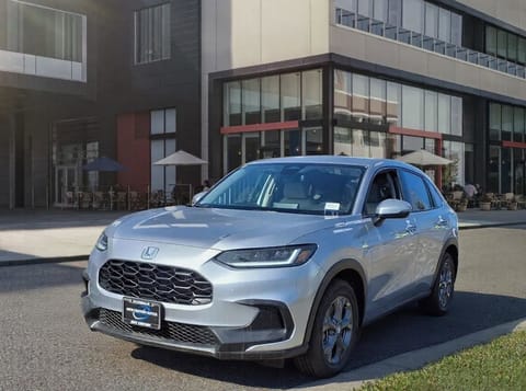 1 image of 2026 Honda HR-V LX