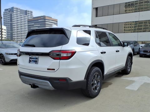 2025 Honda Pilot TrailSport