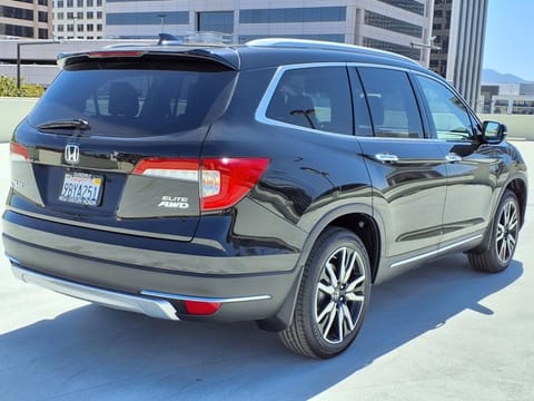 2022 Honda Pilot Elite