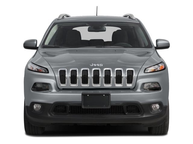 7 thumbnail image of  2018 Jeep Cherokee Latitude