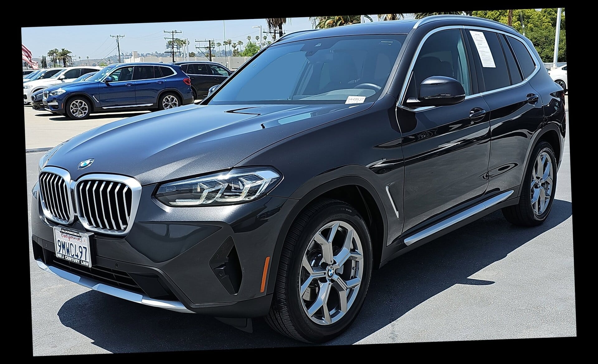 39 thumbnail image of  2024 BMW X3 xDrive30i