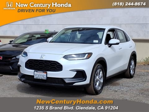 1 image of 2023 Honda HR-V LX