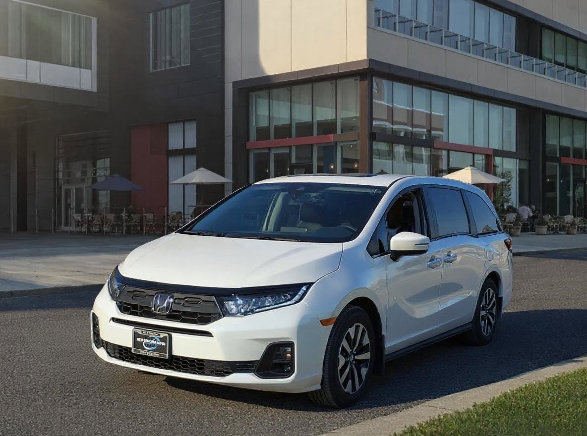 2026 Honda Odyssey EX-L's photo