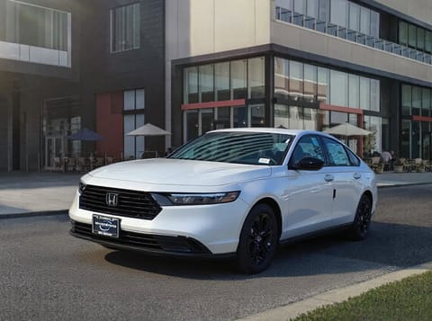 1 image of 2025 Honda Accord Sedan SE