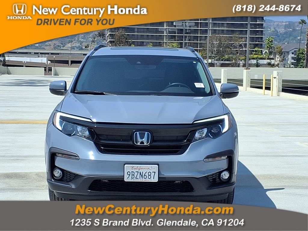 Used 2022 Honda Pilot SE with VIN 5FNYF5H28NB029324 for sale in Glendale, CA