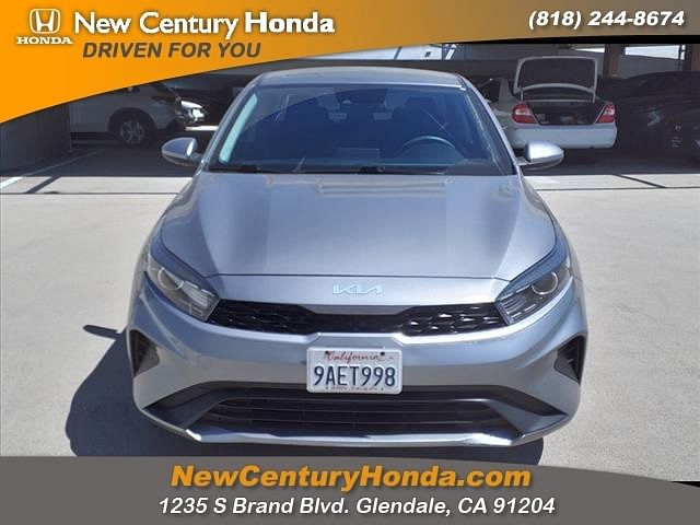 Used 2022 Kia FORTE LXS with VIN 3KPF24AD1NE456259 for sale in Glendale, CA