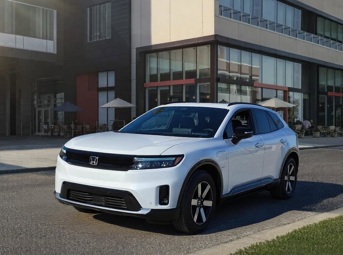2026 Honda Prologue Touring's photo