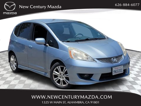 1 image of 2011 Honda Fit Sport
