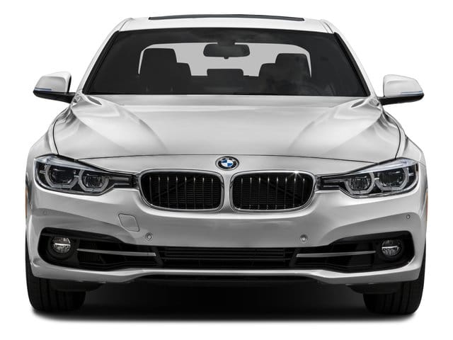 4 thumbnail image of  2016 BMW 3 Series 328i