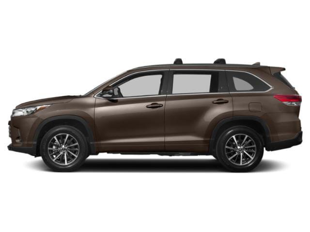 3 thumbnail image of  2018 Toyota Highlander XLE