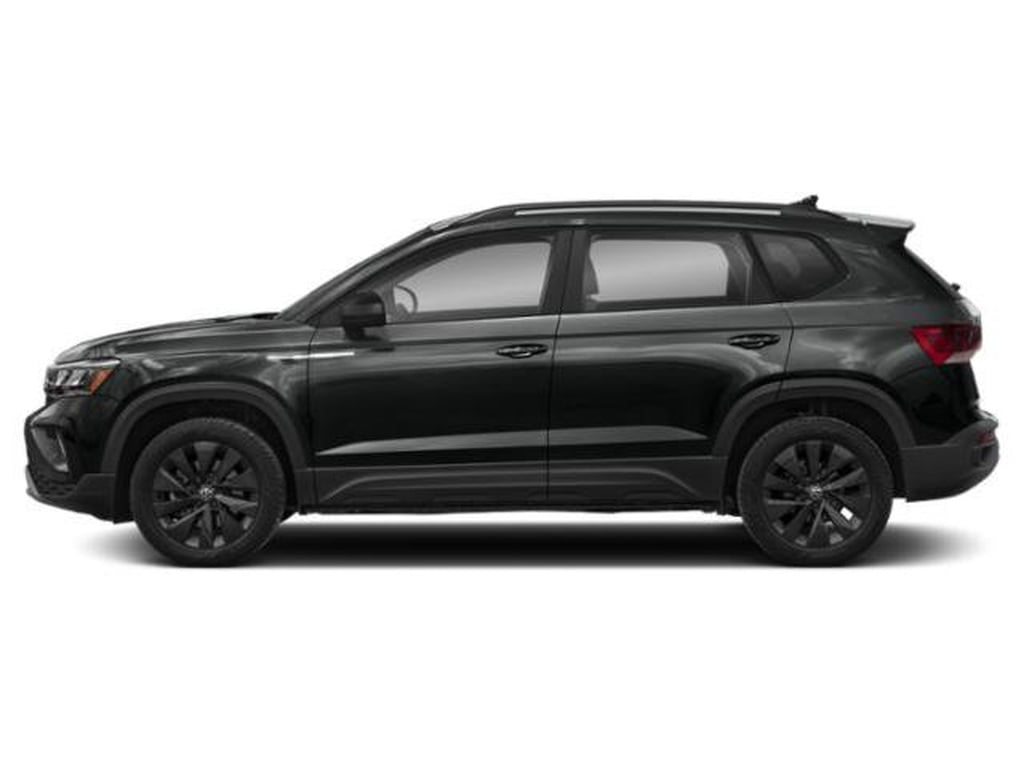 3 thumbnail image of  2022 Volkswagen Taos S