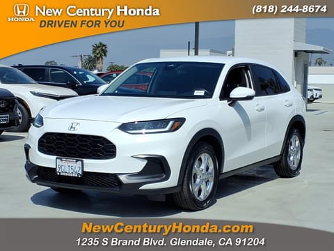 1 image of 2023 Honda HR-V LX