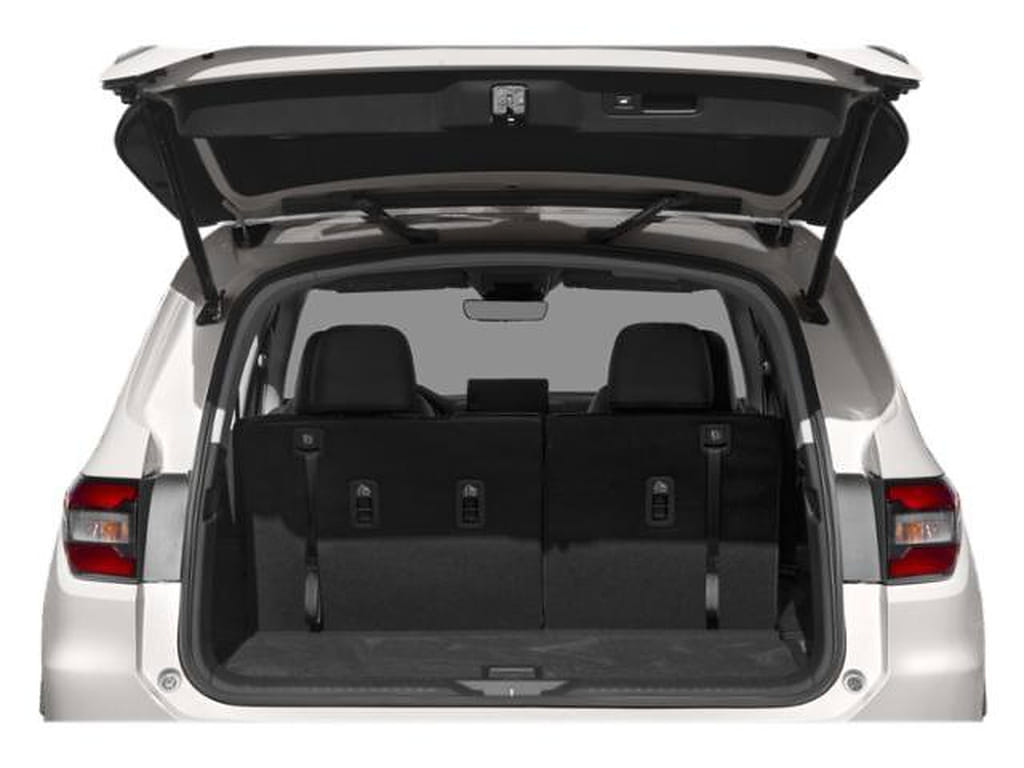 11 thumbnail image of  2023 Honda Pilot EX-L 7 Passenger